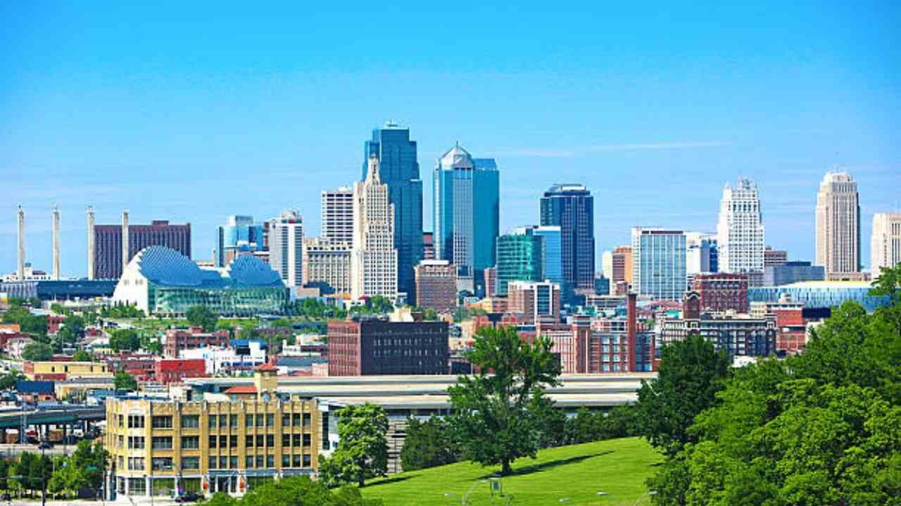 Alaska Airlines Office in Kansas City, Missouri