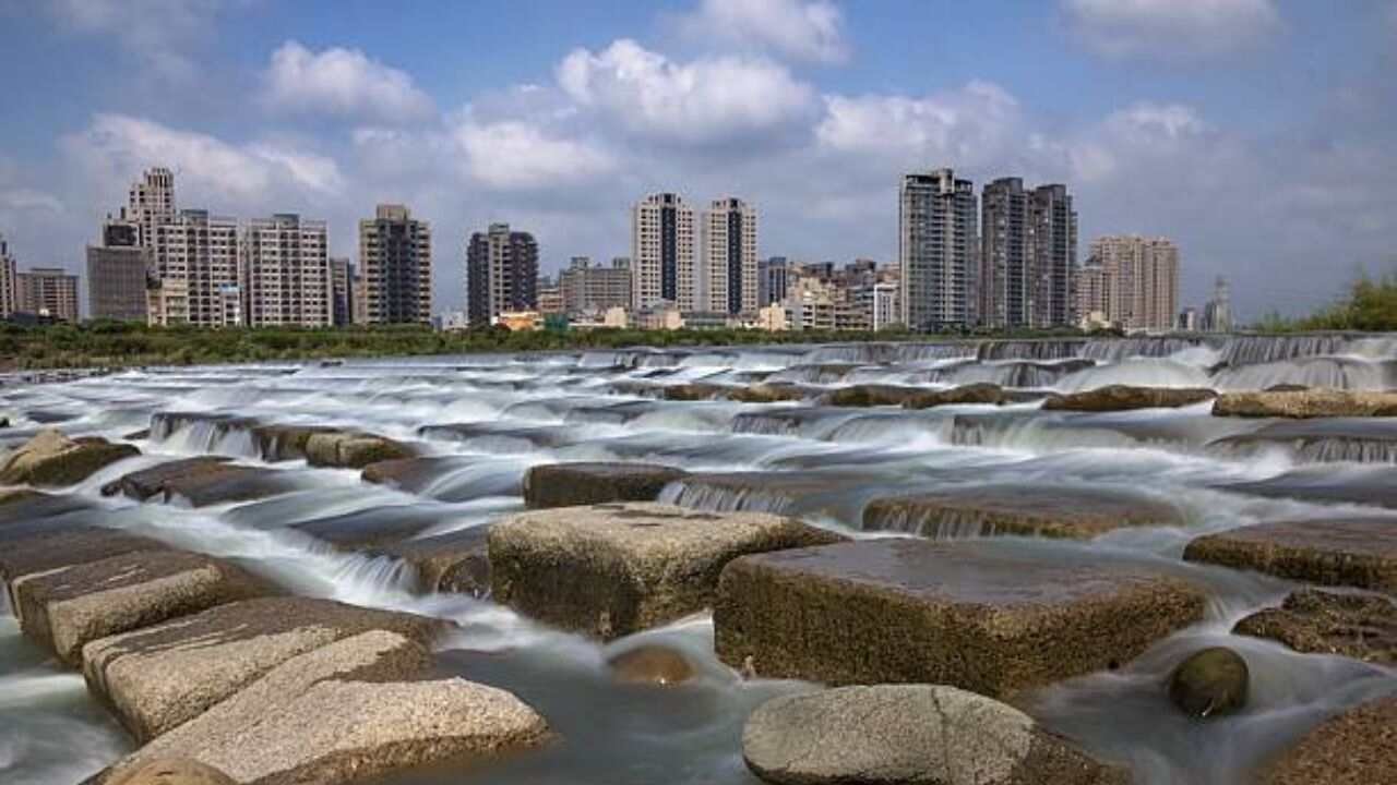 Shenzhen Airlines Office in Linyi, China