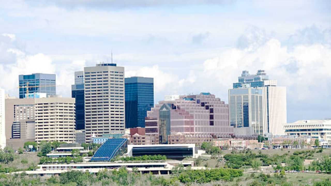 Canadian North Airlines Missisagua Office in Canada